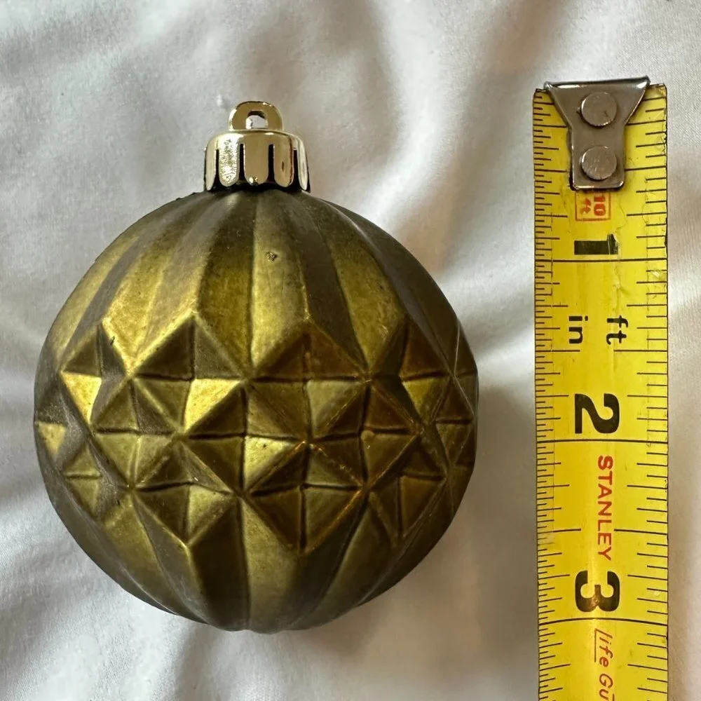 30ct Textured Gold, Silver, Green, Maroon and Rust Ornaments